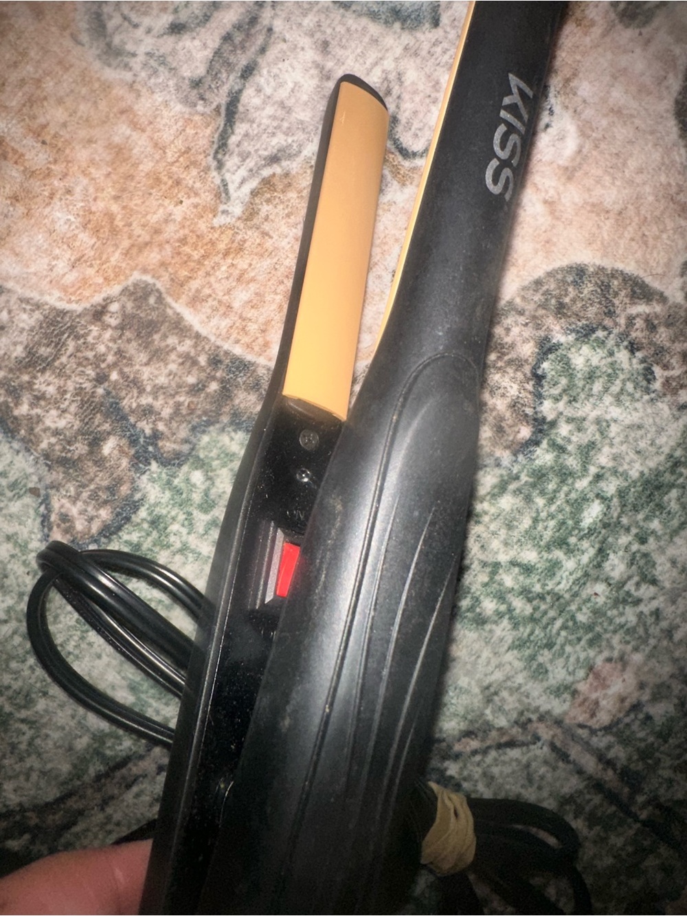 Kiss Black & Yellow Ceramic Tourmaline Hair Straightener - Picture 4 of 10